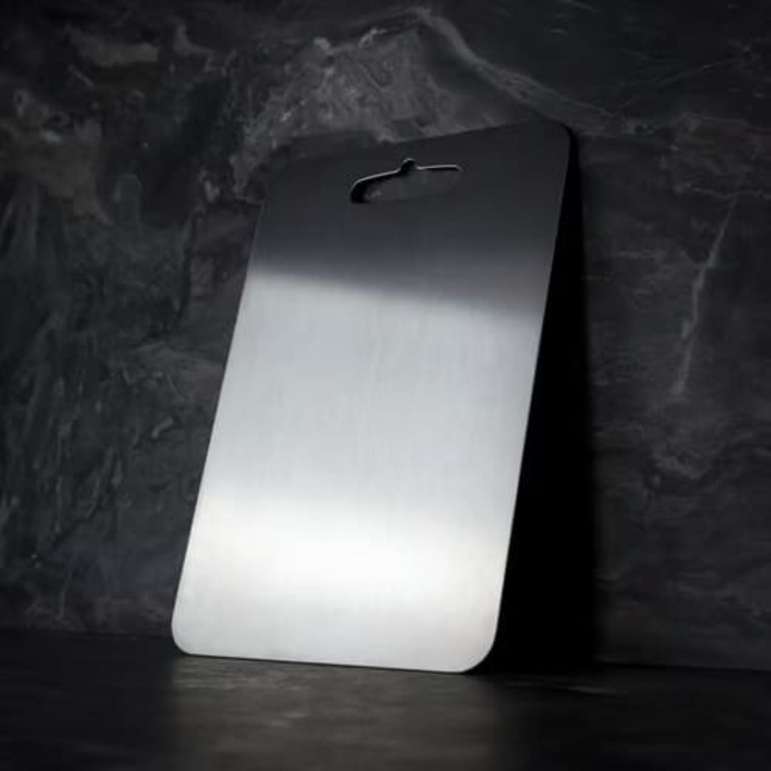 Antibacterial Odor-Resistant Titanium Cutting Board